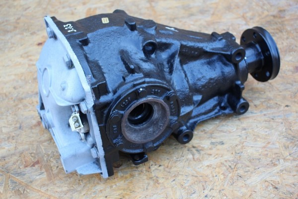 Rear dyfer bridge BMW e32 e34 2 5 3 0 PETROL 3 23 type 188 Car type passenger cars