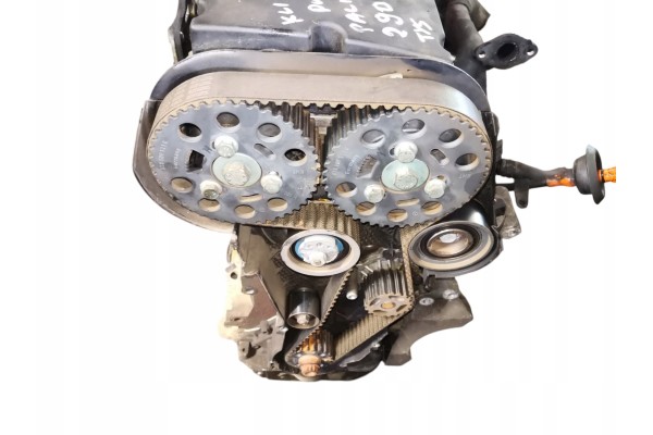 Engine with pumps Seat Altea 2 0 TDI 16V BKD 290tyskm 100 CASE FILM Quality of parts according to GVO O original with manufactur