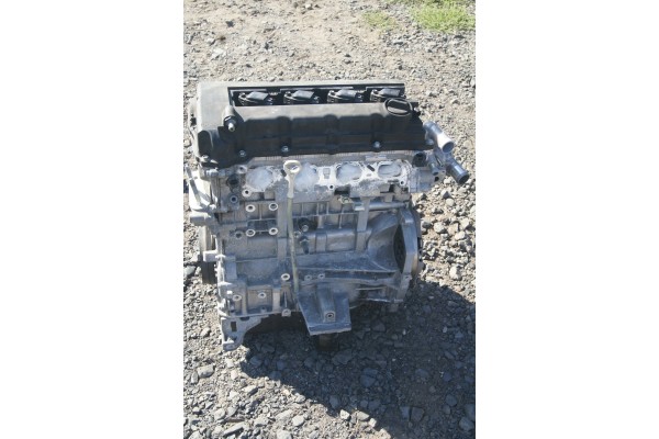 MITSUBISHI OUTLANDER III LIFT engine 2 4 Hybrid 4B12 Engine type gasoline powered