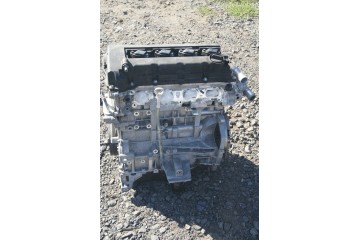 MITSUBISHI OUTLANDER III LIFT engine 2 4 Hybrid 4B12 Engine type gasoline powered