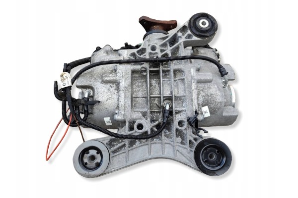 AUDI RS3 8Y RSQ3 REAR BRIDGE DYFER 0E525010M