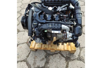 Peugeot 208 2021 Complete engines hn05 10tma5 Catalog number of the part 90662800A