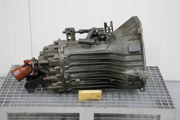 gearbox 5 8868913 Iveco Daily III 2 3 Hpi 02 06 f1ae048 35s12 35c12 Part manufacturer Iveco OE