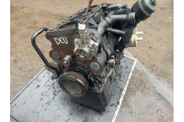 ENGINE AUDI A4 A5 A6 A7 Q5 2 0 TDI DEU POST BLOCK Catalog number of the part SILNIK AUDI A4 A5 A6 A7 Q5 2 0 TDI DEU SLUPEK BLOK