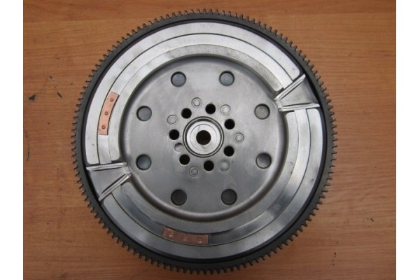 KIA CEED III FL X CEED HYUNDAI 1.5 TGDi TRANSMISIÓN WNJ6C