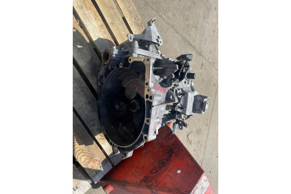 CITROEN JUMPY III EXPERT PROACE 1 5 1 6 E HDI GEARBOX 20MB46 Engine type diesel
