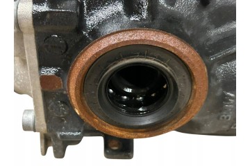 Rear differential BMW 3 F30 F35 F31 7612164 Installation side multipurpose