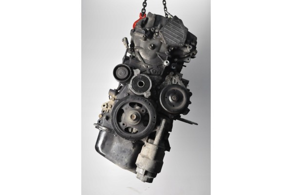 COROLLA VERSO II 2 2 D4D 100kW 136HP ENGINE 2AD FTV POD DPF 177 THOUSAND HP Car type passenger cars