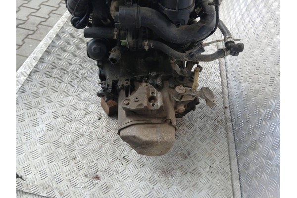 Juego de Motor y Caja para Citroën C3 y Peugeot 1.4 HDI 8HZ