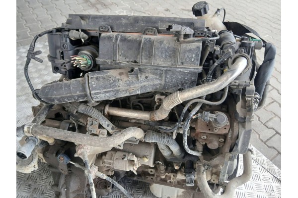 Juego de Motor y Caja para Citroën C3 y Peugeot 1.4 HDI 8HZ
