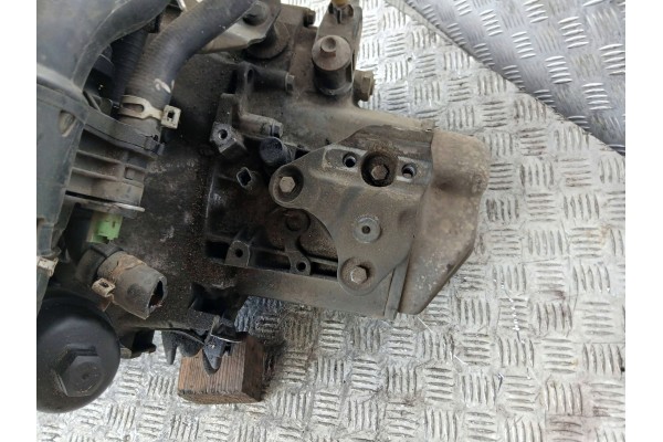 Juego de Motor y Caja para Citroën C3 y Peugeot 1.4 HDI 8HZ
