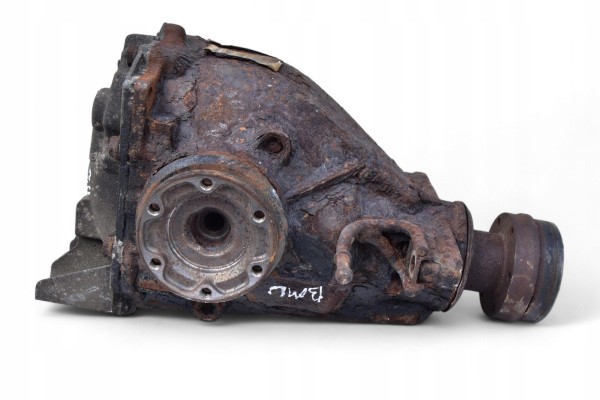 Bridge Dyfer Rear BMW E60 E61 E63 E64 4 4i V8 333HP 7526376 3 46 Catalog number of the original 7526376 3 46