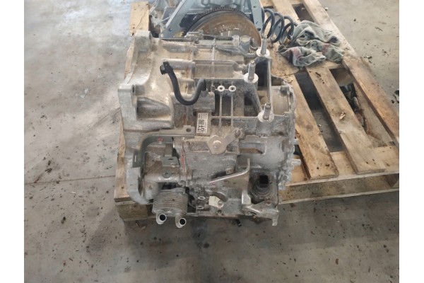 MAZDA 3 BP IV USA SEDAN GEARBOX 2 5 4X2 AUTOMATIC Part manufacturer Mazda OE