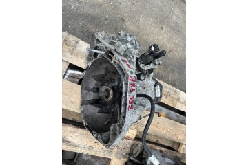 RENAULT CAPTUR CLIO 1 5 DCI GEARBOX JR5 332 JR5332 Catalog number of the part RENAULT CAPTUR CLIO 1 5 DCI SKRZYNIA BIEGOW JR5 33