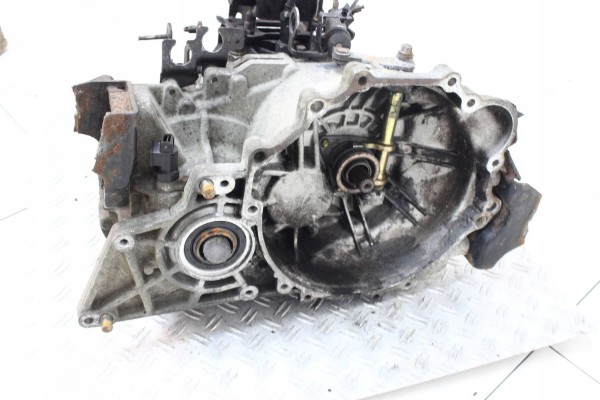 GEARBOX HYUNDAI TUCSON 2 0 CRDI 4x4 L5 Part manufacturer Hyundai OE