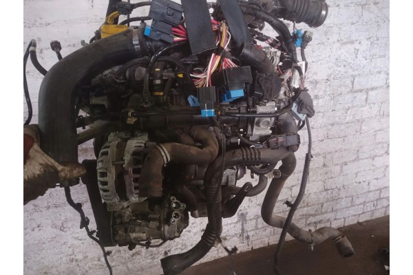 Renault Captur 2018 Engine Catalog number of the part H4BB408