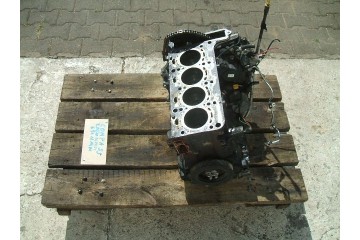 JEEP COMPASS 2 2crd MERCEDES 2 2CDI engine down engine shaft block 6510111401 Car type 4x4 SUV passenger cars