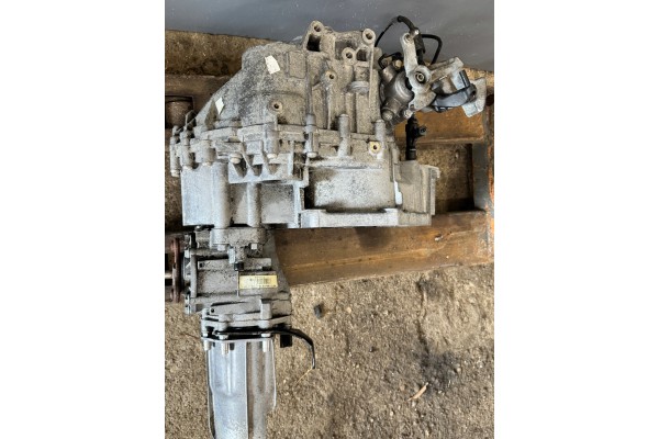 VW TIGUAN 2009R 2 0 TDI 4MOTION 4x4 GEARBOX MANUAL LMU REDUCER Transmission type manual