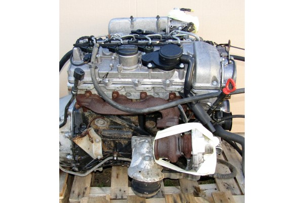 ENGINE MERCEDES BENZ E KL W210 2 2CDI 1999r 272000km Part manufacturer Mercedes Benz OE