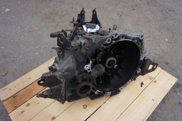 TOYOTA AURIS AND E15 GEARBOX 1 33B 6SPEEDS 3030002160 EC60