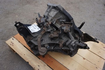 TOYOTA AURIS AND E15 GEARBOX 1 33B 6SPEEDS 3030002160 EC60 Car type passenger cars
