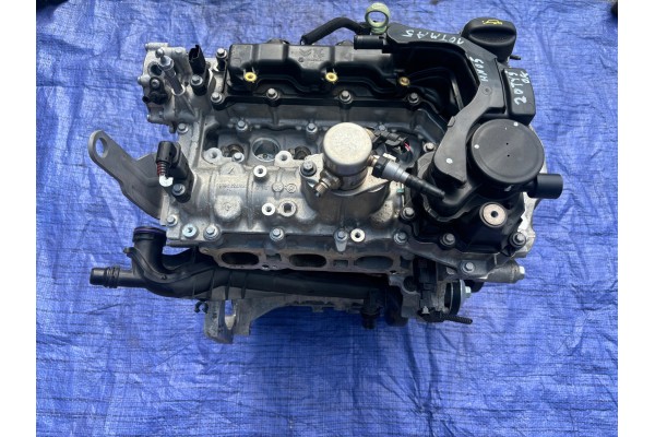 Motor PEUGEOT 2008 II HN05 10TMA5 1.2 THP