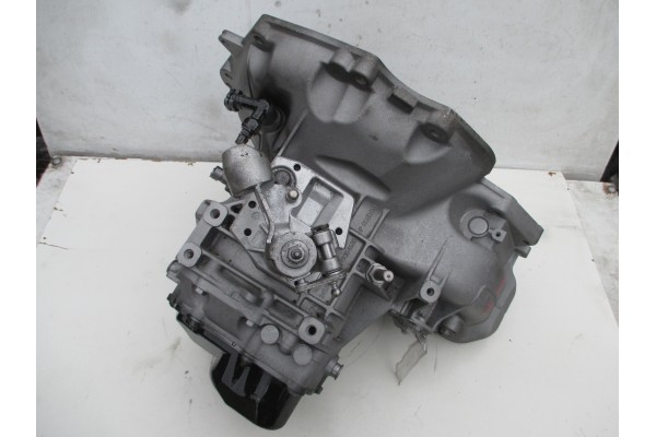 Caja de Cambios Manual OPEL ZAFIRA B/C 1.8 A18XER A16XER Relación 3.9