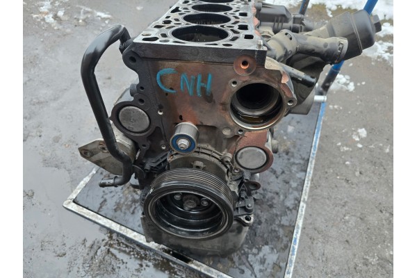 ENGINE POST AUDI 2 0 TDI CNH A6 A7 BLOCK SHAFT Catalog number of the part SILNIK SLUPEK AUDI 2 0 TDI CNH A6 A7 BLOK WAL