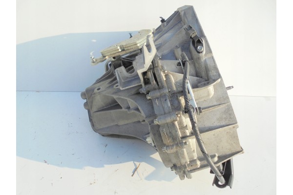 NISSAN JUKE F15 LIFT GEARBOX 1 5 DCI 2019 TL4 148 Car type passenger cars