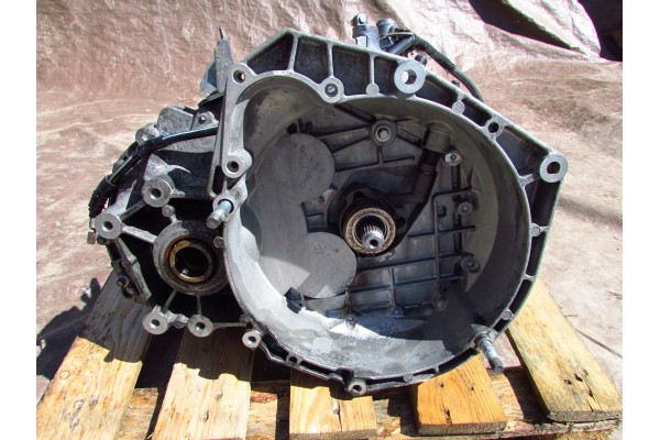 LANCIA DELTA III 1 9 TWINTURBO GEARBOX SET Catalog number of the part LANCIA DELTA III 1 9 TWINTURBO SKRZYNIA BIEGOW KPL