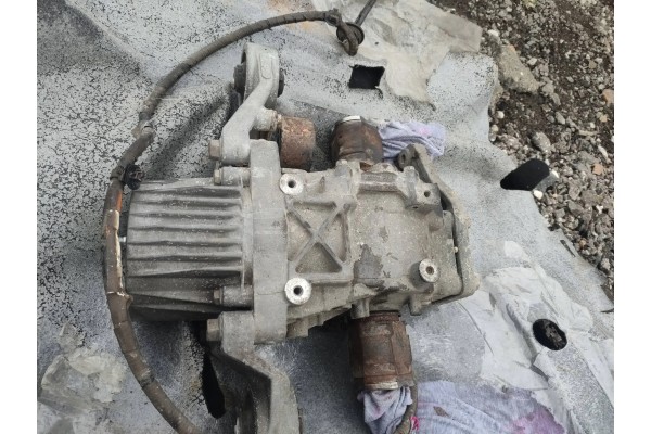 Toyota RAV 4 III differential bridge 2 2 D CAT Catalog number of the part 7556795