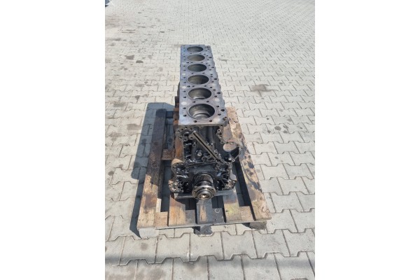ENGINE BLOCK POST PISTONS CRANKSHAFT VOLVO FH 12 D12 RENAULT MAGNUM DXI 12 Engine type diesel