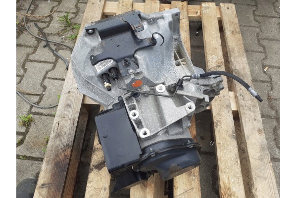 FORD B MAX B MAX 1 0 ECOBOOST MANUAL GEARBOX DV1R7002ABG Transmission type manual