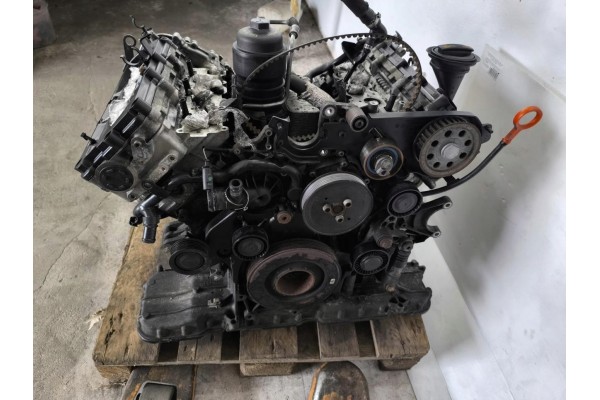 ENGINE POST VW PHAETON 3 0 TDI CAR CARA Catalog number of the part CAR CARA