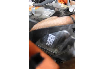 RENAULT TWINGO III LIFT ELECTRIC MOTOR 9400km 2024r COMPLETE Engine type electric