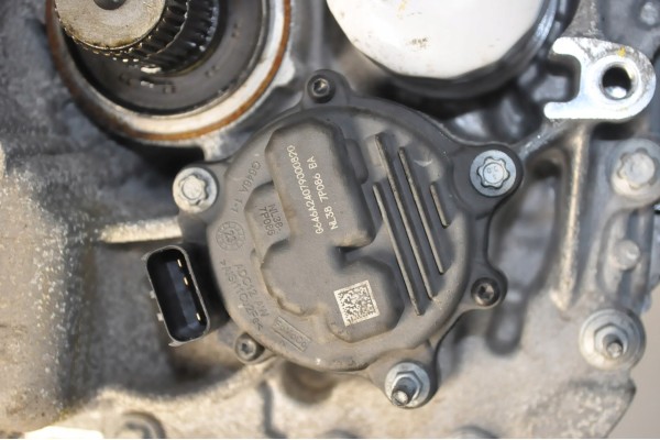 FORD MUSTANG MACH E 2024r REAR ELECTRIC MOTOR RJ98 7P500 AA 19tys km Quality of parts according to GVO O original with manufactu