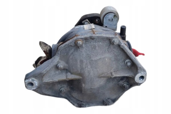Rear differential Mercedes Benz C W205 A2035310705 Part manufacturer Mercedes Benz OE