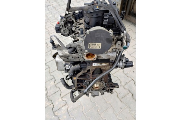 INJECTION ENGINE AUDI VW SEAT SKODA 1 6TDI CAY B686 2011r Part manufacturer Volkswagen OE