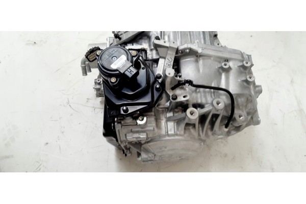 VOLVO XC60 II 2 0 T8 AUTOMATIC TRANSMISSION 1285474 Car type 4x4 SUV