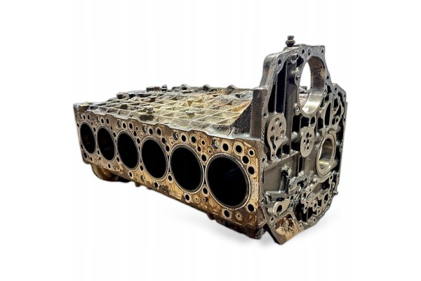 504166510 IRISBUS Engine cylinder block Packaging status replacement