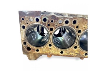 504166510 IRISBUS Engine cylinder block Catalog number of the part 504166510