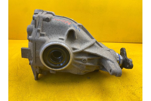 BMW 5 G30 G31 BRIDGE DYFER REAR 2 81 8742814 Car type passenger cars