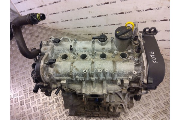Volkswagen Golf VII 2018 Engine Catalog number of the part 04E103011EJ