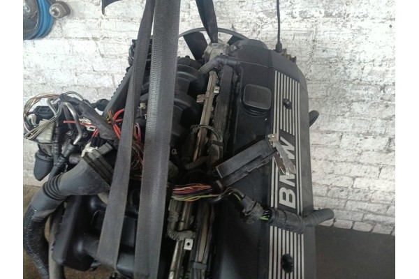 BMW 5 E39 1997 Engine Catalog number of the part 206S3