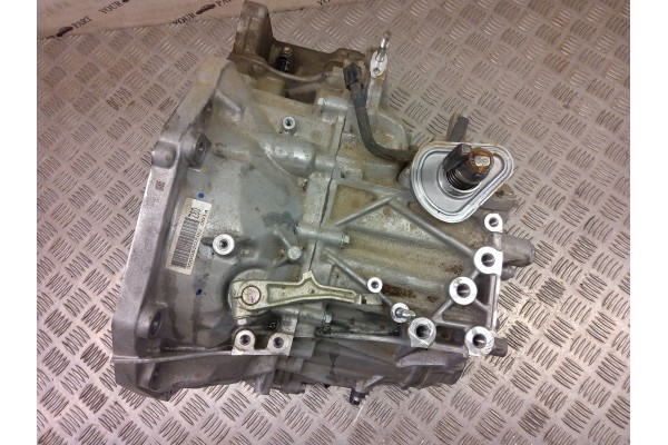 Suzuki SX4 S Cross 2023 Manual 6 speed gearbox Catalog number of the part 3d00620z800014