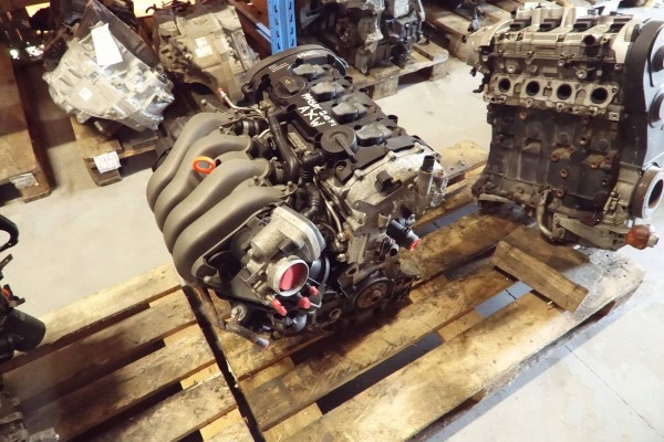 ENGINE AUDI A3 VW GOLF V TOURAN 2 0 FSI AXW Catalog number of the part AXW