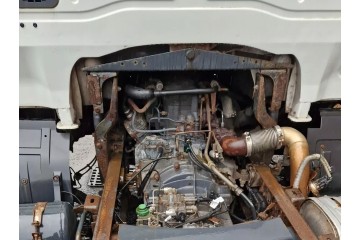 Iveco Eurocargo 3 9 75E18 177 ADBLUE engine pump injection turbine
