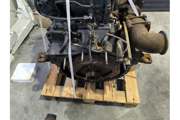 Iveco Eurocargo 3 9 75E18 177 ADBLUE engine pump injection turbine Engine type diesel