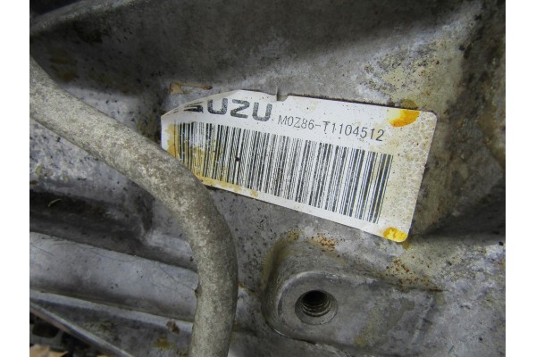 Isuzu NKR NQR NPR FSR 5 2 automatic easyshift transmission Car type 4x4 SUV buses trucks cargo vans RVs passenger cars