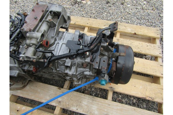 Isuzu NKR NQR NPR FSR 5 2 automatic easyshift transmission Engine type diesel
